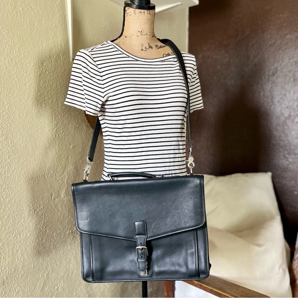 Coach Other - Vintage Coach 5319 Messenger Black Leather Briefcase Computer Bag